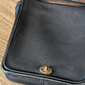 Vintage COACH Bonnie Cashin Leather Crossbody Bag Purse Shoulder Unisex Small